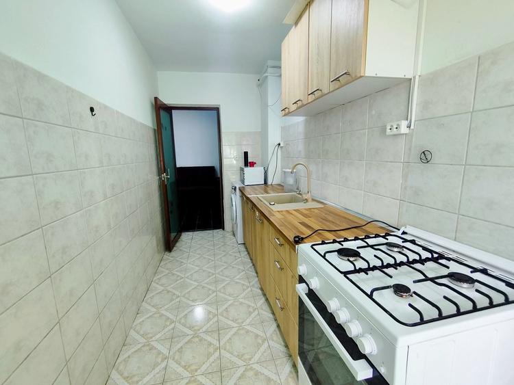 Apartament cu 2 camere decomandat în Independenței