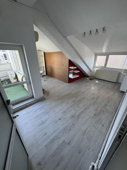 Spațiu comercial, de 100 mp, în Ultracentral