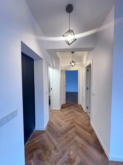 Apartament cu 2 camere decomandat în Bragadiru