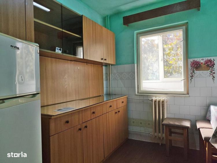 Apartament cu 2 camere decomandat în Iosia
