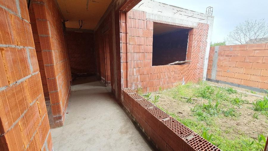 Casa la rosu zona Aradul Nou - ID : RH-37308-property - 13