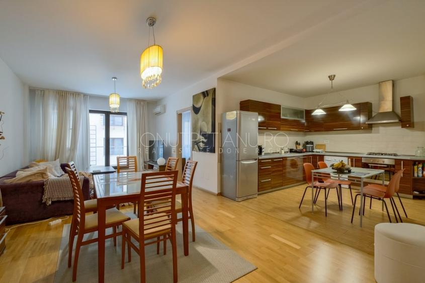 Apartament cu 2 camere semidecomandat, mobilat în Șoseaua Nordului