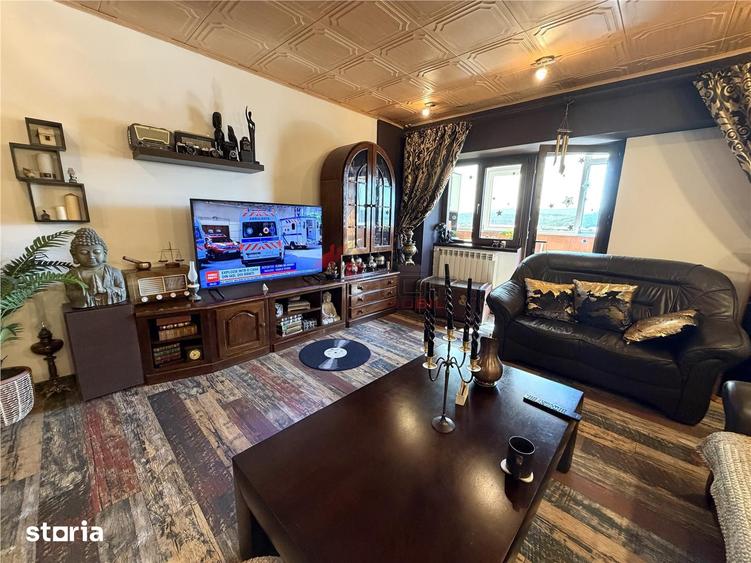 Apartament cu 4 camere în Nicolina
