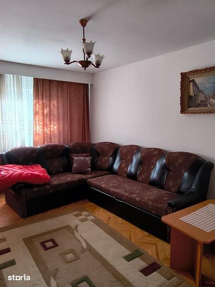 Apartament cu 3 camere decomandat în Vasile Alecsandri