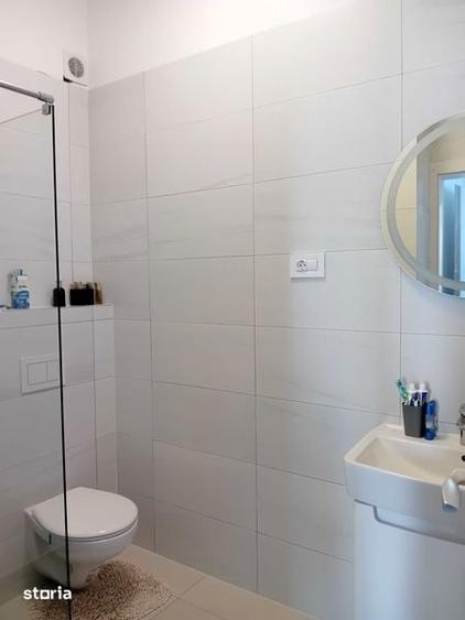 Apartament cu 3 camere decomandat în Centura
