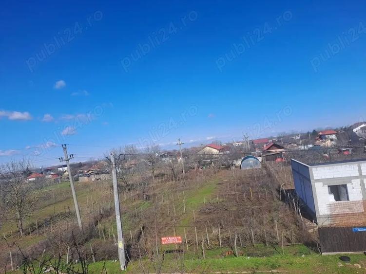 Teren de 600 mp, în Coșoveni
