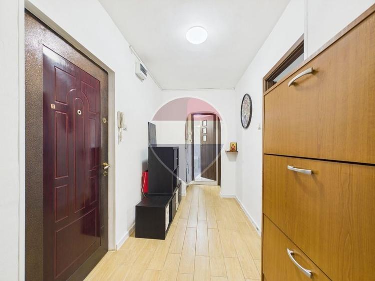 Apartament cu 2 camere decomandat, mobilat în 13 Septembrie
