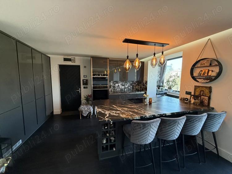 Apartament cu 2 camere semidecomandat în Ultracentral
