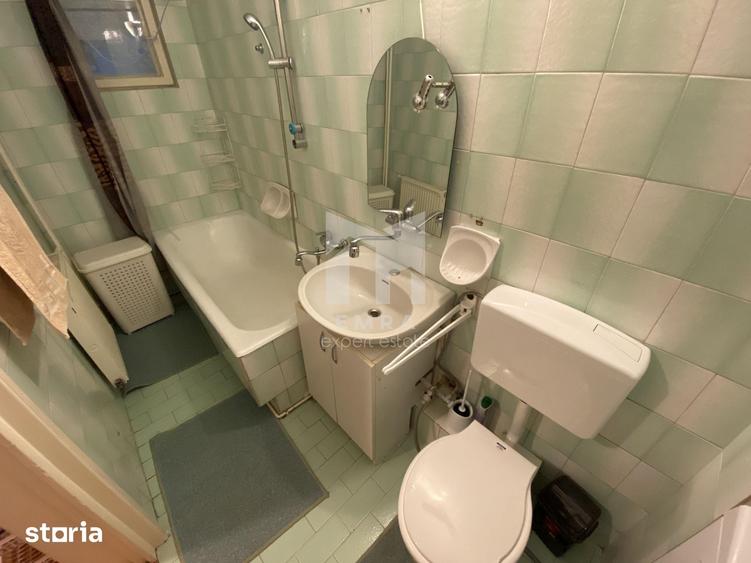 Apartament cu 3 camere decomandat în Tudor