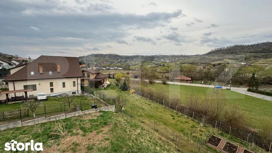 Casa la rosu in zona Valea Ghinzii, cu 900 mp de teren intravilan - 10