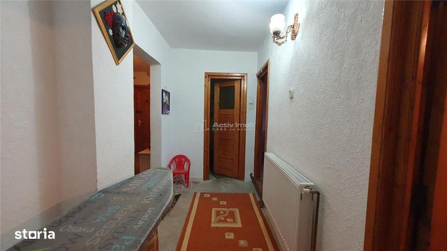 Apartament cu 3 camere decomandat în Obcini