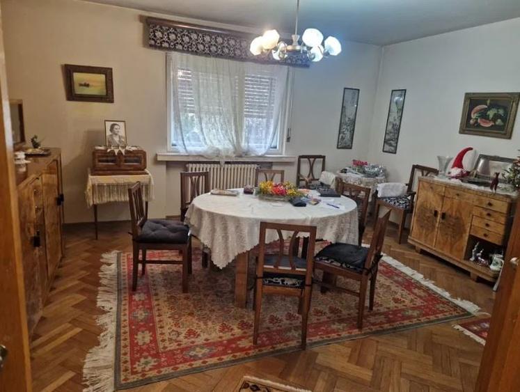 Apartament cu 5 camere decomandat, mobilat în Cotroceni