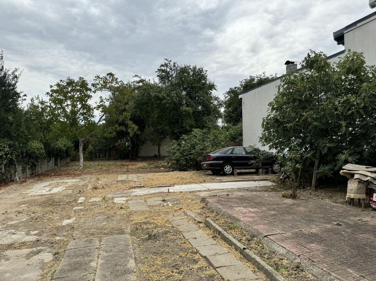 Casă individuală cu 4 camere cu Canalizare în Elisabetin