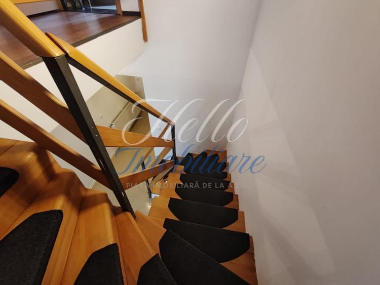 Duplex cu 4 camere cu Canalizare în Florești