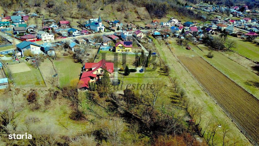 Casă cu 5 camere cu Canalizare în Mărgineni