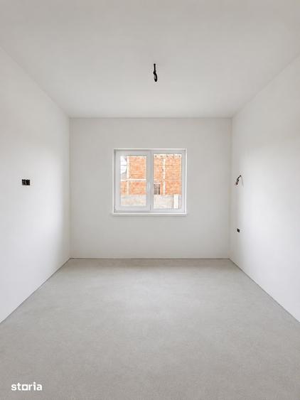 Duplex despartit prin cam. tehnica / Toate utilitatile Comision 0 - 6