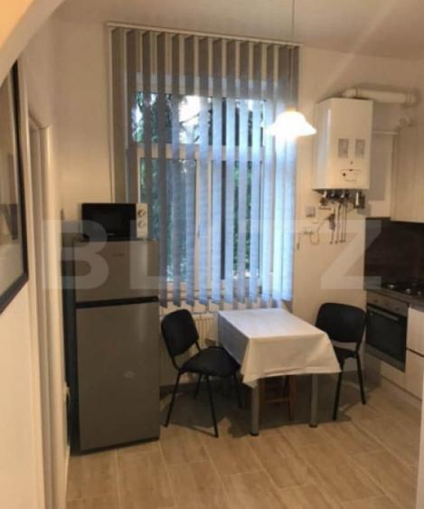 Inchiriez apartament 2 camere | Centrul Civic Bulevard - 7