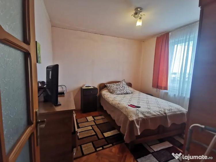 Apartament cu 2 camere decomandat în George Enescu
