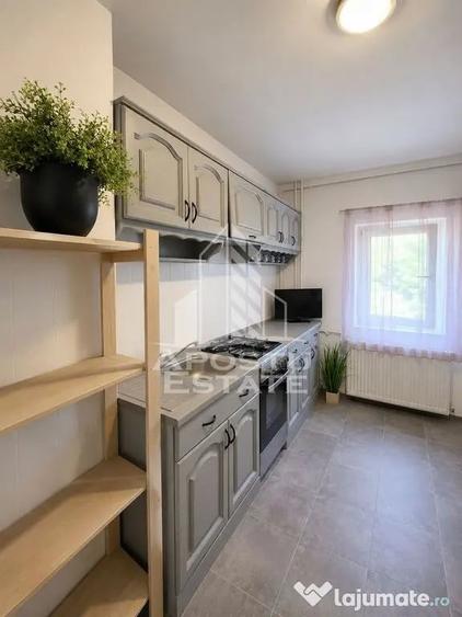 Apartament cu 2 camere semidecomandat în Dâmbovița