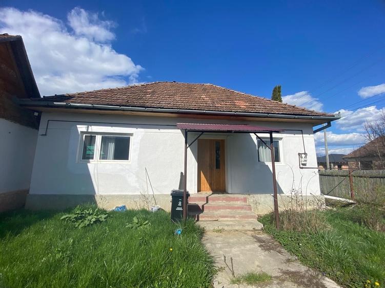 Casă cu 3 camere în Glodeni