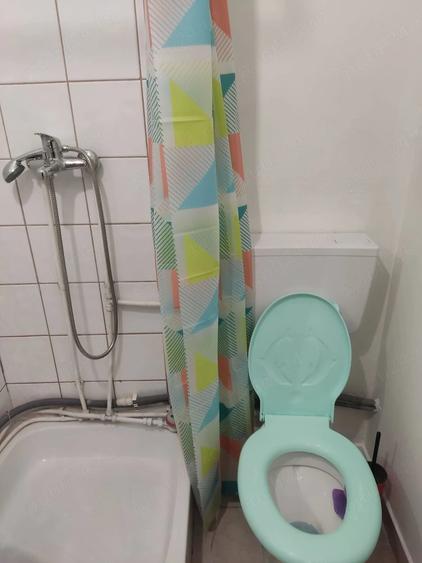 Garsonieră semidecomandată în Podu Roș