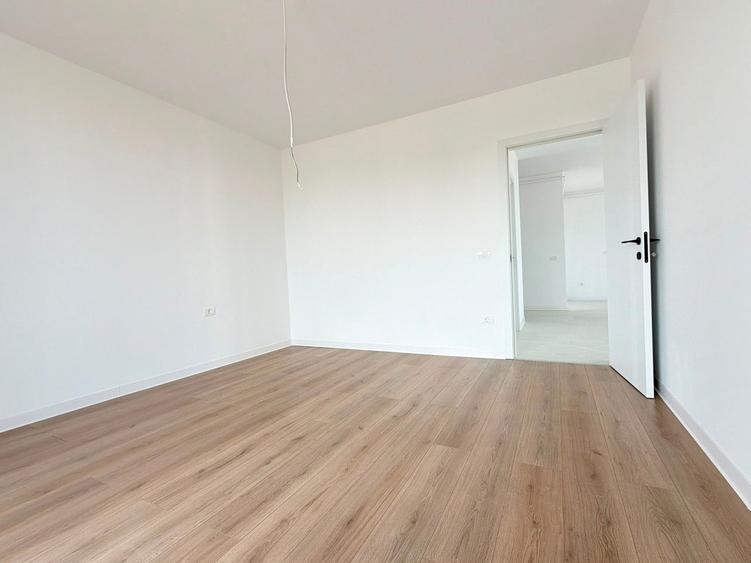 Apartament cu 3 camere decomandat în Moșnița Nouă