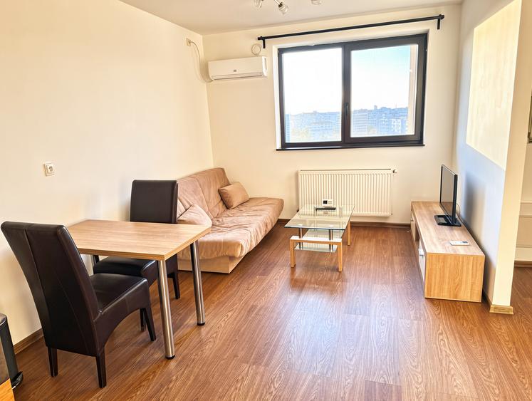 Apartament cu 2 camere decomandat în Iancului