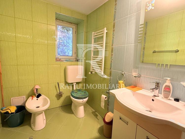 Apartament cu 2 camere semidecomandat, mobilat în Ultracentral