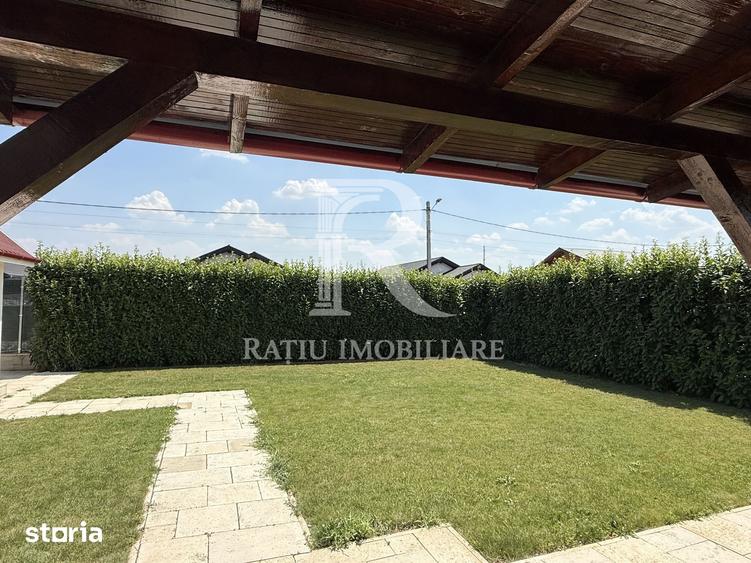 Casă cu 4 camere cu Teren 500 Mp în Sântandrei