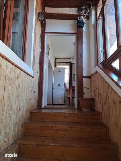 Apartament cu 2 camere, mobilat în Schei