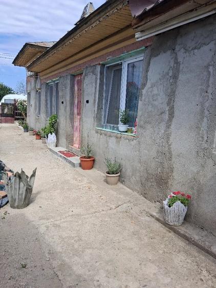 Casă cu Teren 850 Mp în Popești