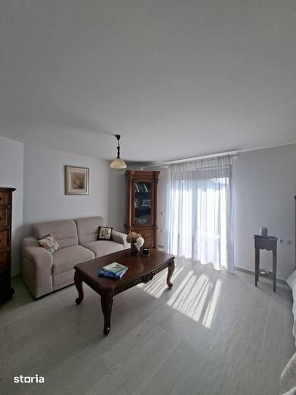 Casă cu 5 camere cu Teren 500 Mp în Săsar