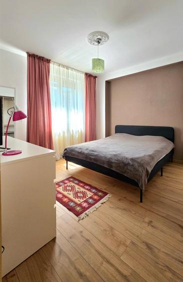 Apartament cu 2 camere semidecomandat în Tineretului