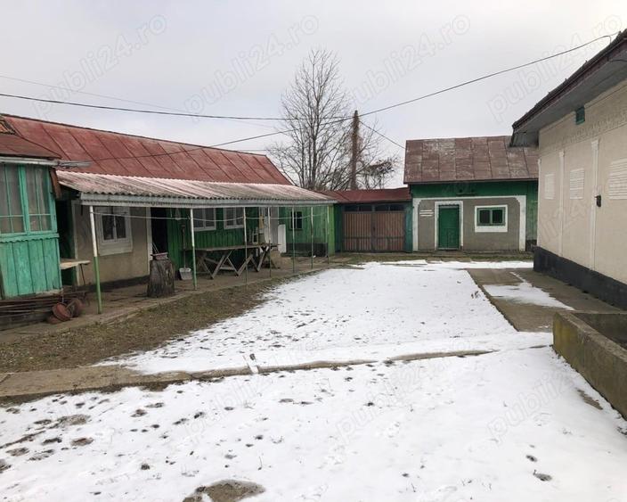 Casă cu 2 camere în Bălinești