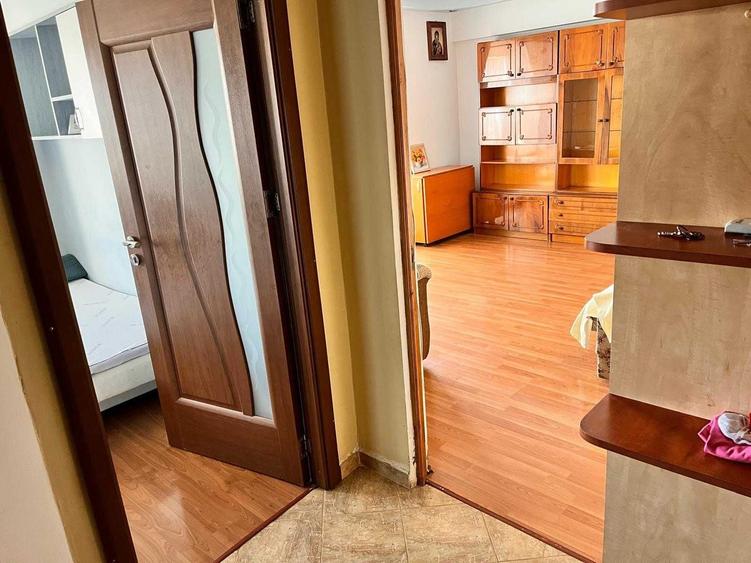 Apartament 3 camere, Galata vedere superba catre Mitropolie - 1