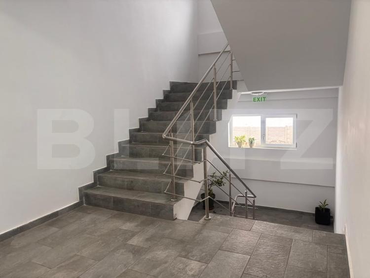 Apartament cu 3 camere decomandat în Viforâta