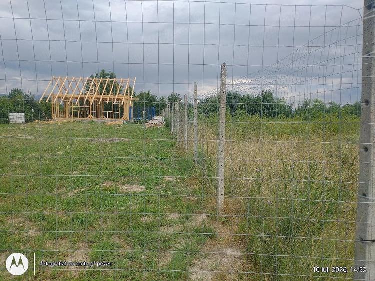 Teren de 844 mp, în Lăpuș