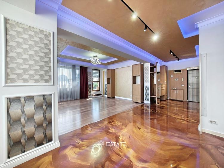Apartament cu 4 camere decomandat, mobilat în Titan