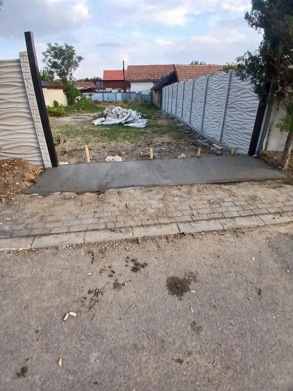 Teren de 437 mp, în Cerneți