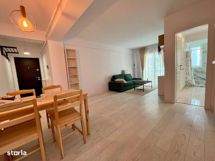 Apartament cu 2 camere semidecomandat în Valea Adâncă