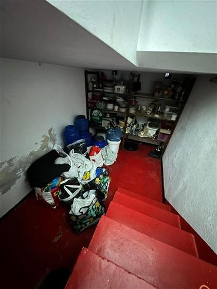Casă individuală cu 4 camere cu Canalizare în Rahova