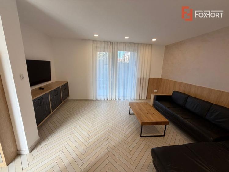 Apartament cu 4 camere decomandat, mobilat în Giroc