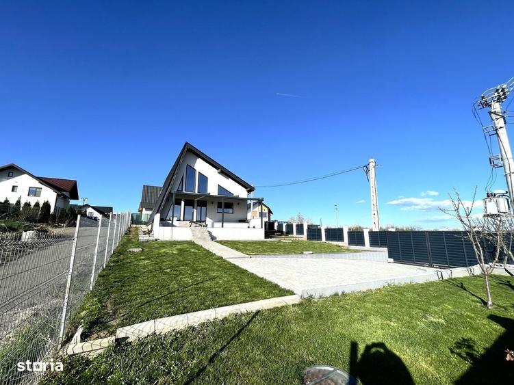 Casă cu 3 camere cu Teren 625 Mp în Păulești