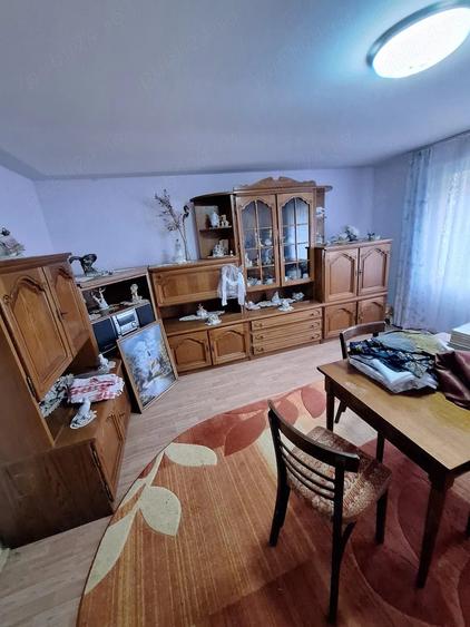 Casă în Șepreuș