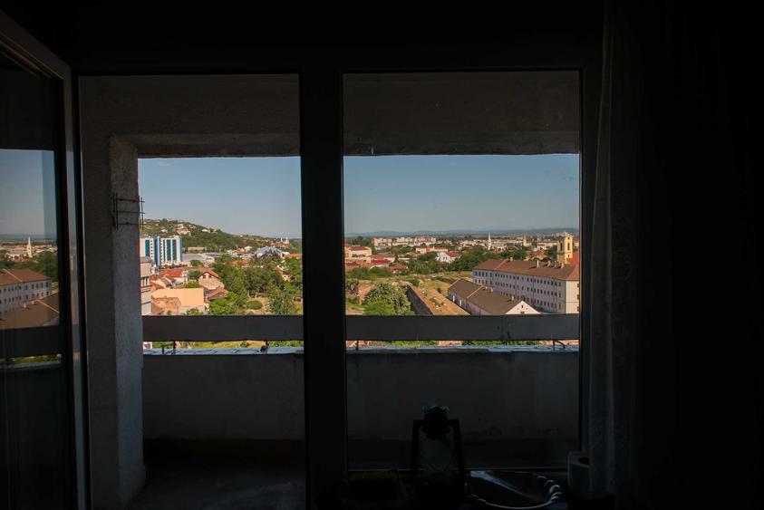 Apartament cu 2 camere decomandat în Ultracentral
