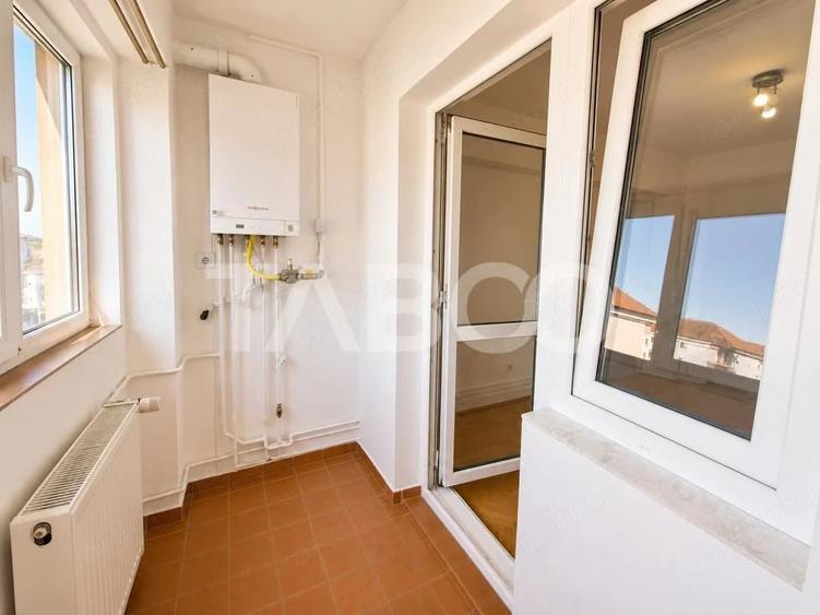 Apartament cu 2 camere decomandat în Ștrand