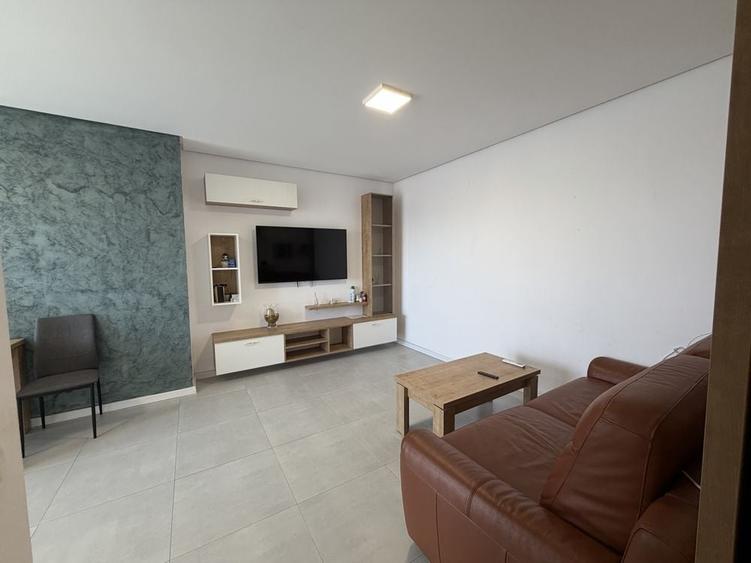 Apartament cu 2 camere în Centura