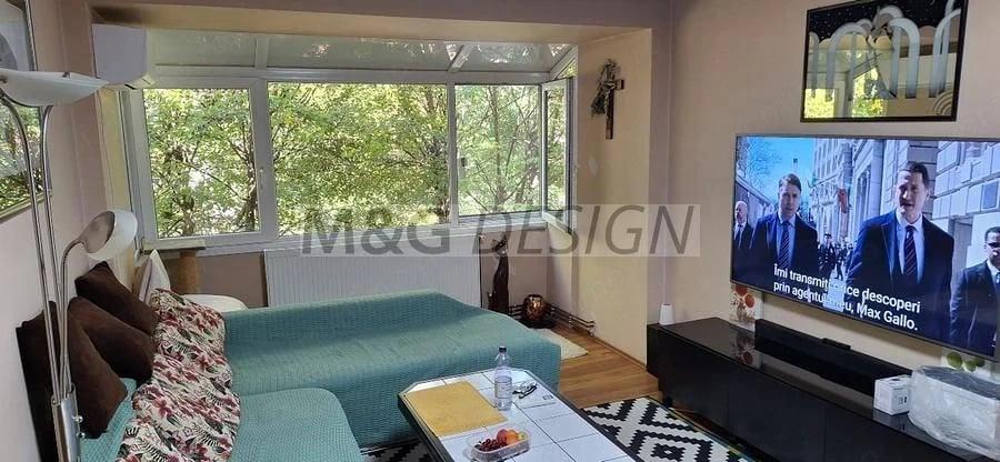 Apartament cu 2 camere semidecomandat în Tipografilor