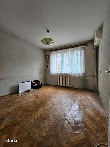 Apartament cu 3 camere semidecomandat în Ultracentral