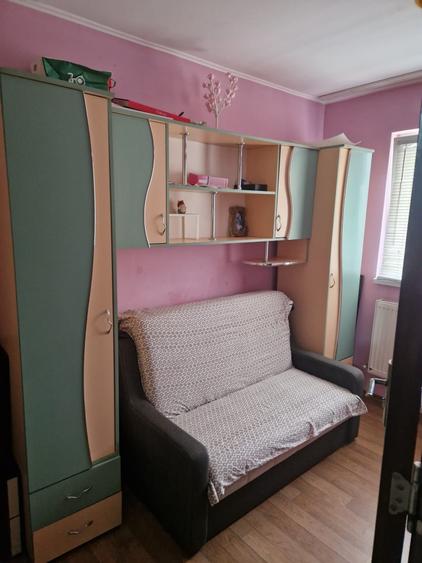Apartament cu 3 camere în Sud